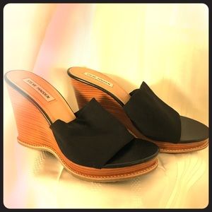 Steve Madden Black Fabric Wedge Sandals with Wood-Effect Platform